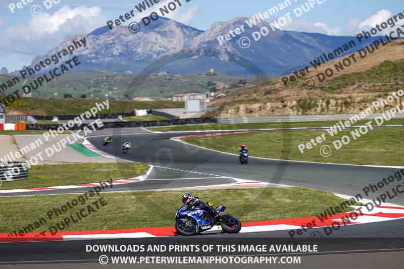 cadwell no limits trackday;cadwell park;cadwell park photographs;cadwell trackday photographs;enduro digital images;event digital images;eventdigitalimages;navarra;no limits trackdays;peter wileman photography;racing digital images;trackday digital images;trackday photos